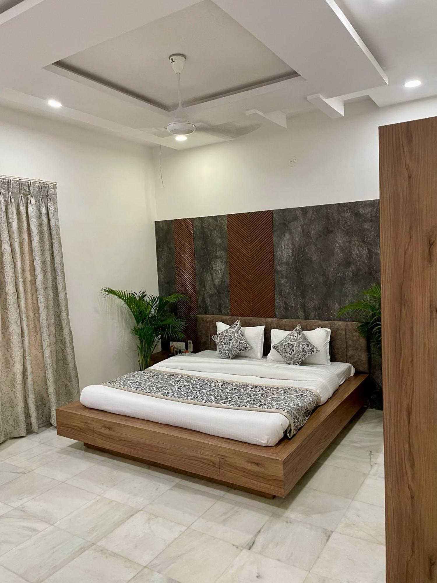 Karni Nivvas - Luxury Redefined Βίλα Ουνταϊπούρ Εξωτερικό φωτογραφία